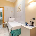 Hotel Caesar 2*